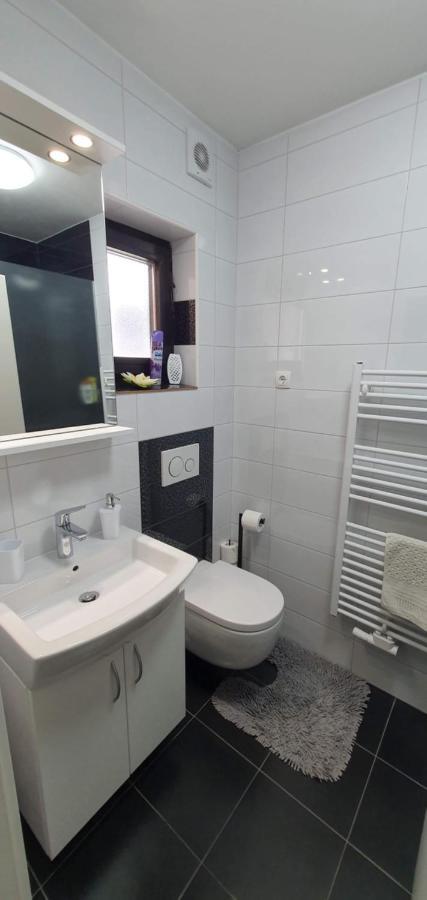 Apartment Alpska Astra 크라니스카고라 외부 사진